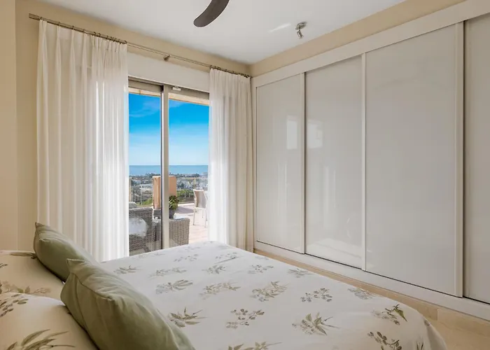 Apartamento Ultimate - Casa Eso Es Oro - Stunning Views And Peaceful Escape - 2 Communal Pools Estepona